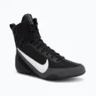 Жіноче спортивне взуття