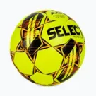 Футбольні м'ячі для штучної трави