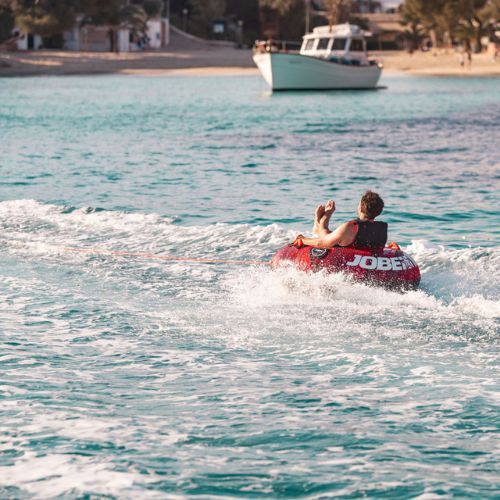 Плюшка для катання по воді JOBE Crusher 1P червона 230120007