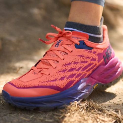Кросівки для бігу жіночі HOKA Speedgoat 5 помаранчеві 1123158-FFCM