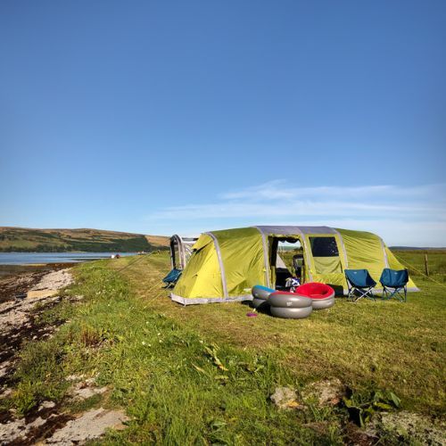 Крісло надувне туристичне Vango Inflatable Donut Flocked сіро-червоне CHQDONUT N33TI8