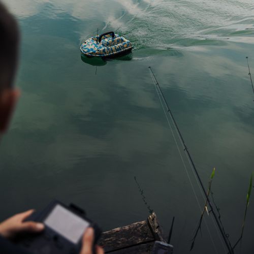 Човник для завозу прикормки BearCreeks iPilot50 Camo z GPS Автопілот + Ехолот BC202 camou IPILOT50.CAMOU