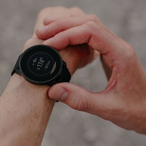 Годинник Suunto 9 Peak Pro чорний SS050807000