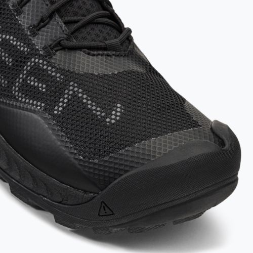 Взуття трекінгове чоловіче KEEN Nxis Evo WP чорне 1027193