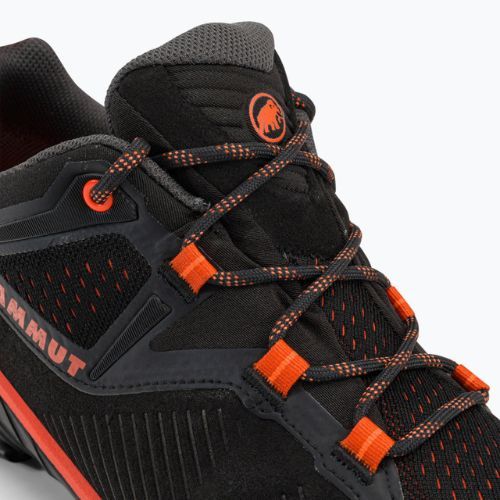 Взуття трекінгове чоловіче Mammut Sapuen Low GTX чорно-червоне