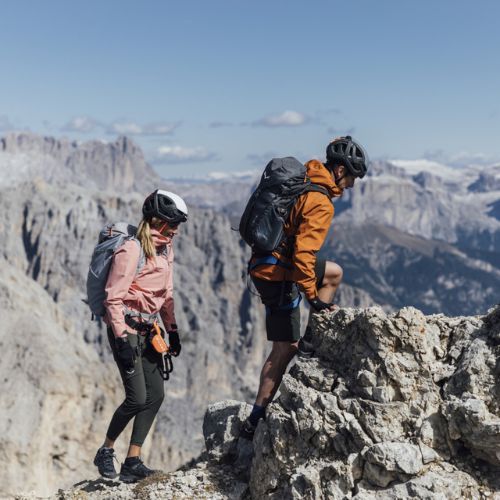 Рюкзак трекінговий Salewa Alp Mate 26 l чорний 00-0000001272