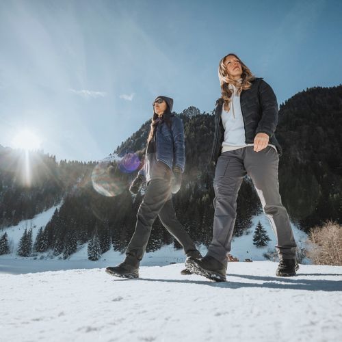 Взуття туристичне жіноче Salomon Outblast TS CSWP чорне L40795000
