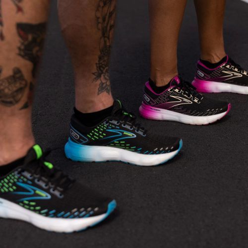 Кросівки для бігу жіночі Brooks Glycerin 20 black/fuchsia/linen