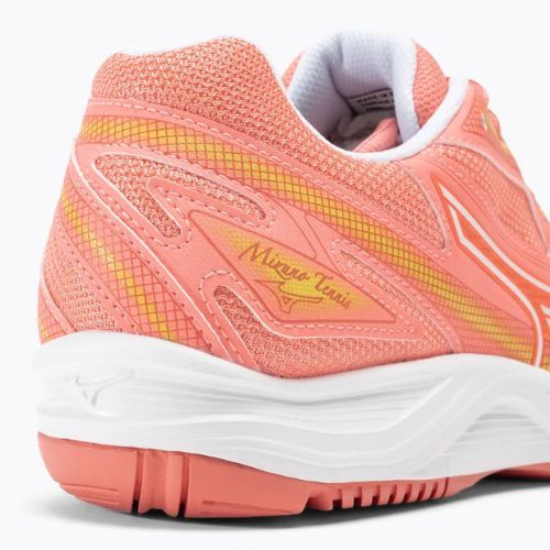Кросівки тенісні жіночі Mizuno Break Shot 4 AC candy coral/white/fusion coral