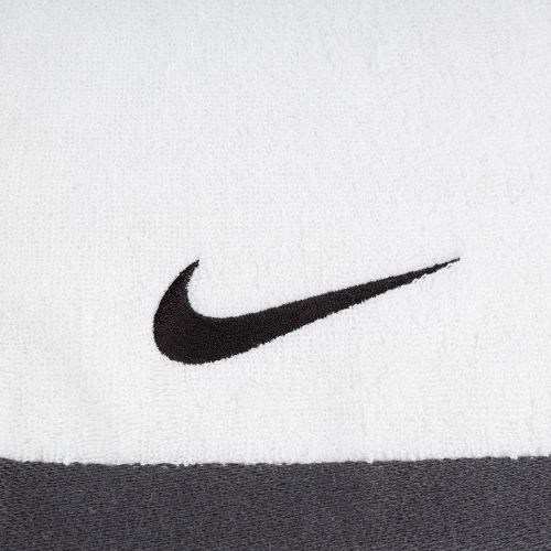 Рушник Nike Fundamental білий/чорний