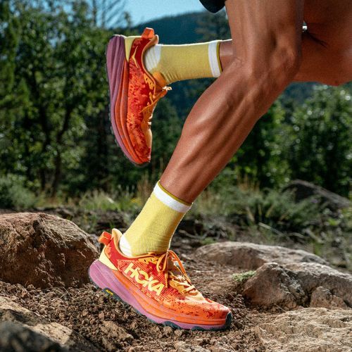 Кросівкі для бігу чоловічі HOKA Speedgoat 6 sherbet/beet root