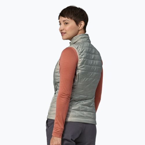 Жіноча безрукавка Patagonia Nano Puff сніговий зелений