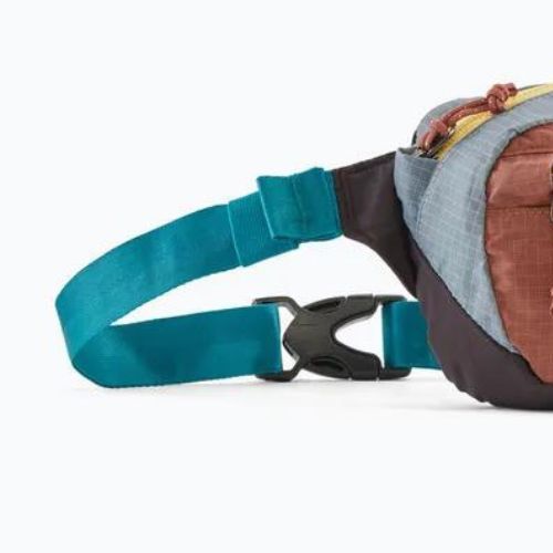 Patagonia Ultralight Black Hole Mini Hip Pack 1 л печворк/обсидіанова слива
