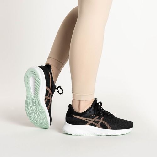 Жіночі кросівки ASICS Patriot 13 чорний/яскравий сонячний камінь