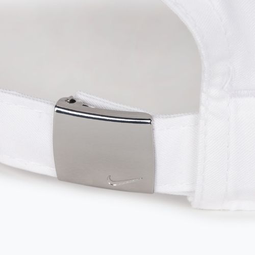 Кепка Nike Dri-Fit Club Unstructured Metal Swoosh white/metallic silver