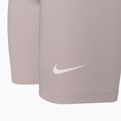 Шорти жіночі Nike Sportswear Classic High-Waisted 8" Biker platinum violet/sail