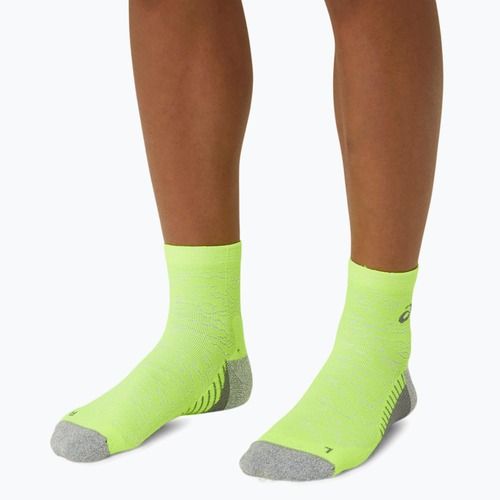 Шкарпетки для бігу ASICS Performance Run Quarter safety yellow