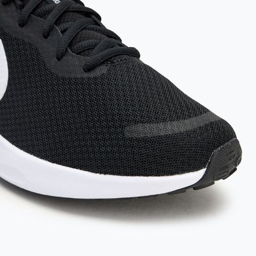 Кросівки для бігу чоловічі Nike Revolution 7 black/white