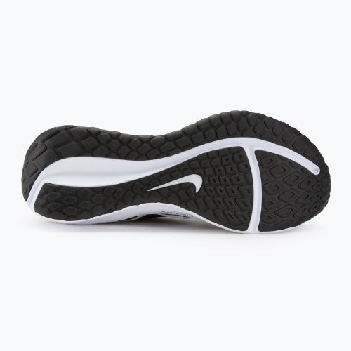 Кросівки для бігу чоловічі Nike Downshifter 13 black/white