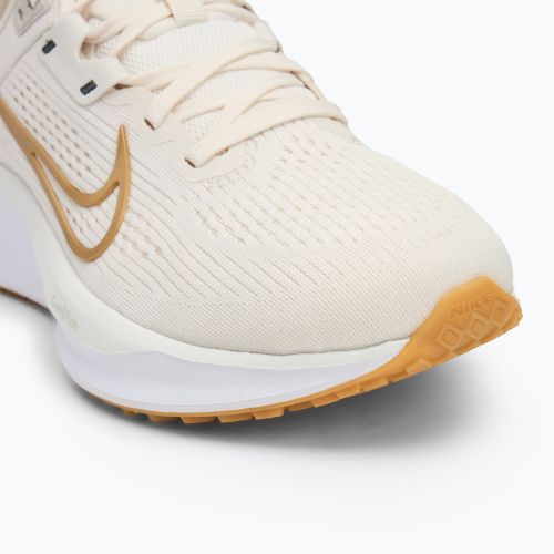 Кросівки для бігу жіночі Nike Quest 6 phantom/sail/pale ivory/metallic gold
