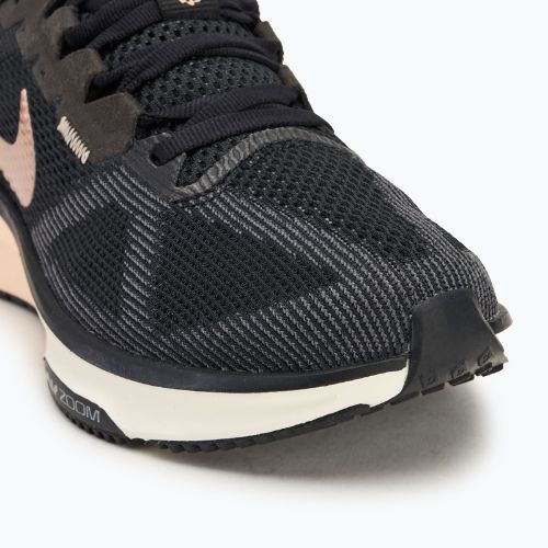 Кросівки для бігу жіночі Nike Structure 25 black/crimson tint/ anthracite/metallic red bronze