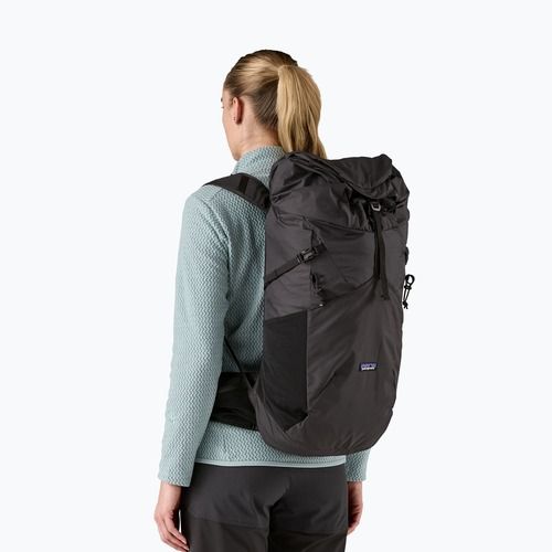 Рюкзак туристичний Patagonia Terravia 28 л black