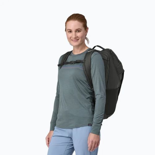 Рюкзак міський Patagonia Black Hole Pack 32 л black/black