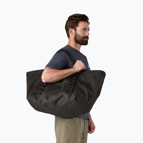 Сумка Patagonia Black Hole Gear Tote 61 л black/black