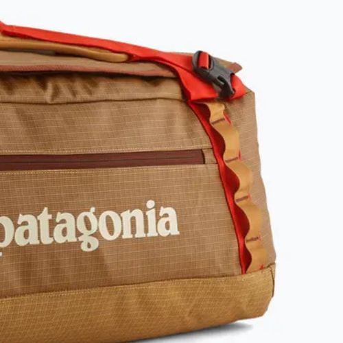 Сумка дорожня Patagonia Black Hole Duffel 55 л talon gold