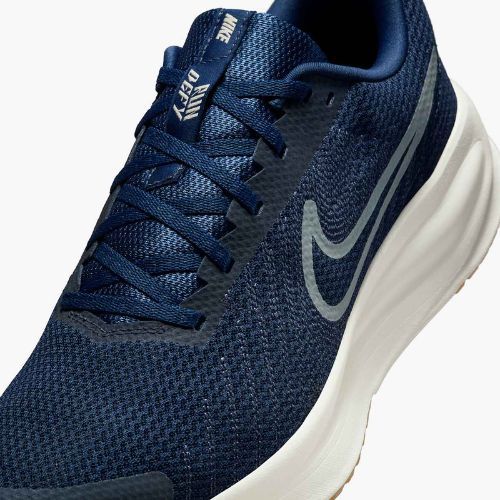 Кросівки для бігу чоловічі Nike Run Defy midnight navy / midnight navy / thunder blue