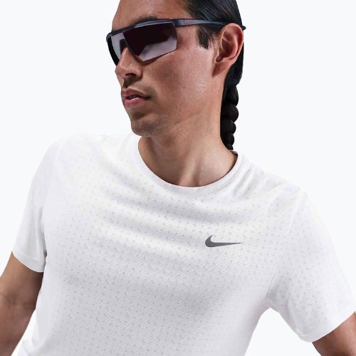 Футболка для бігу чоловіча Nike Miler Breathe summit white