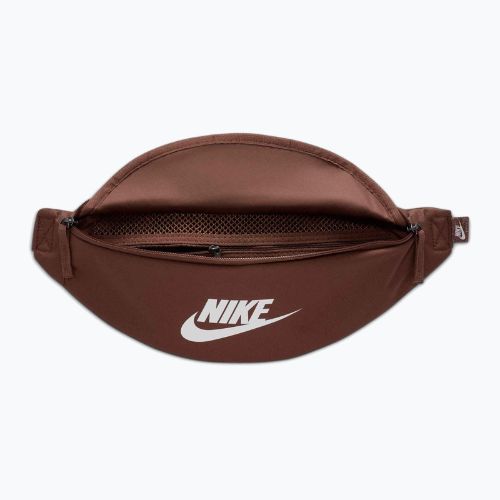 Сумка-бананка Nike Heritage 3 л fauna brown/fauna brown/summit white