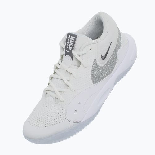 Кросівки волейбольні жіночі Nike Hyperquick Court Flight SE smmit white/metalic silver/pure platinum