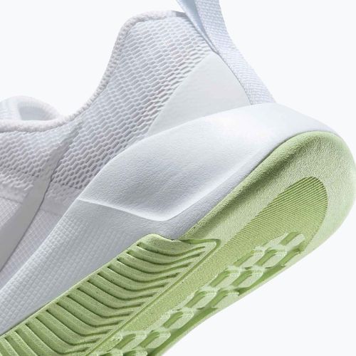 Кросівки для тренувань жіночі Nike MC Trainer 3 white/metallic silver/barely volt