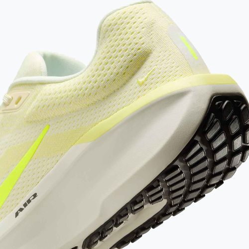 Чоловічі кросівки для бігу Nike Winflo 11 coconut milk/neon yellow/light zitron/volt