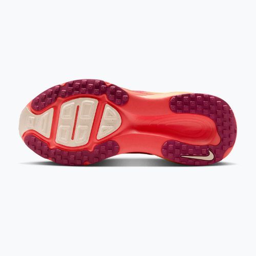 Кросівки для бігу жіночі Nike Vomero 18 SE ember glow/sweet beet/marrakesh/washed coral