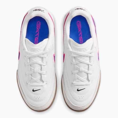 Кросівки футбольні дитячі Nike Tiempo Streetgato Jr white/pink blast/racer blue