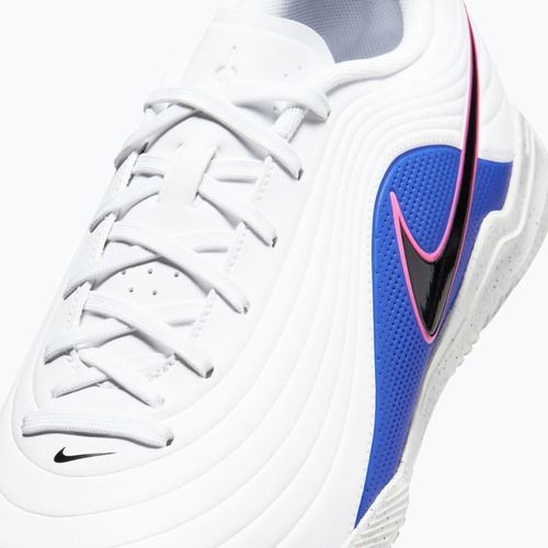 Кросівки футбольні чоловічі Nike Tiempo Maestro Club IC white/racer blue/pink blast/black