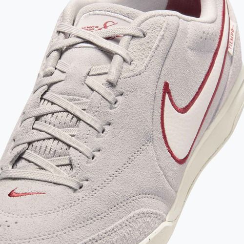 Кросівки футбольні чоловічі Nike Tiempo Streetgato Prm moon particle/team red/chalk