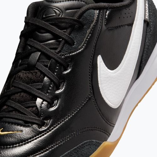 Кросівки футбольні чоловічі Nike Streetgato black/white