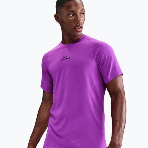 Футболка для тренувань чоловіча Nike Pro Training Dri-Fit vivid purple/black
