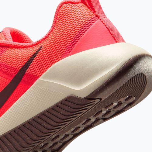 Кросівки для тренувань жіночі Nike MC Trainer 3 hot lava/soft pearl/tattoo