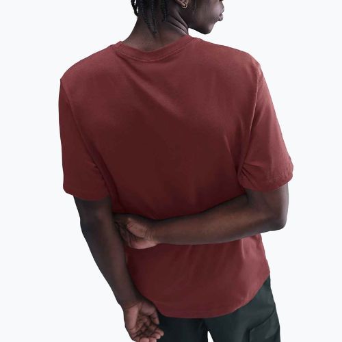 Футболка чоловіча Nike Sportswear dark team red