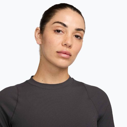 Футболка жіноча Nike Zenvy Rib Dri-Fit thunder grey/white
