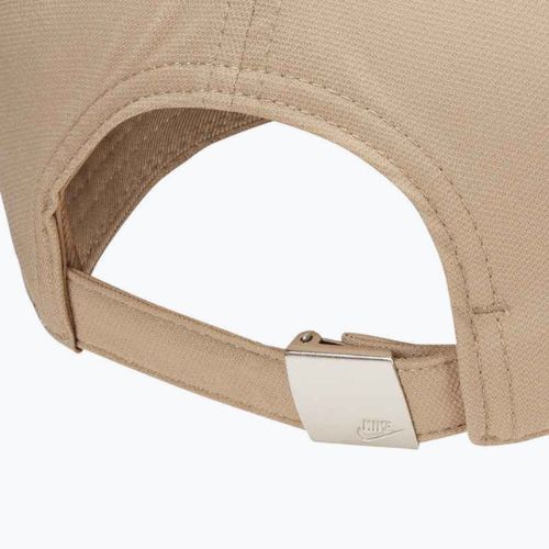 Кепка Nike Dri-Fit Club khaki/metallic silver