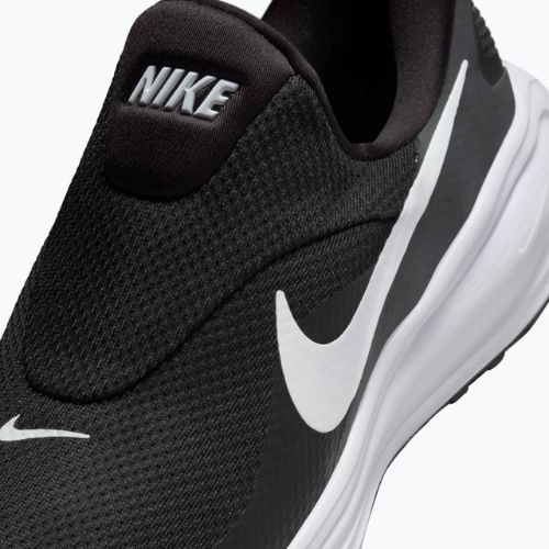 Кросівки для бігу чоловічі Nike Revolution 8 EasyOn black/anthracite/wolf grey/white
