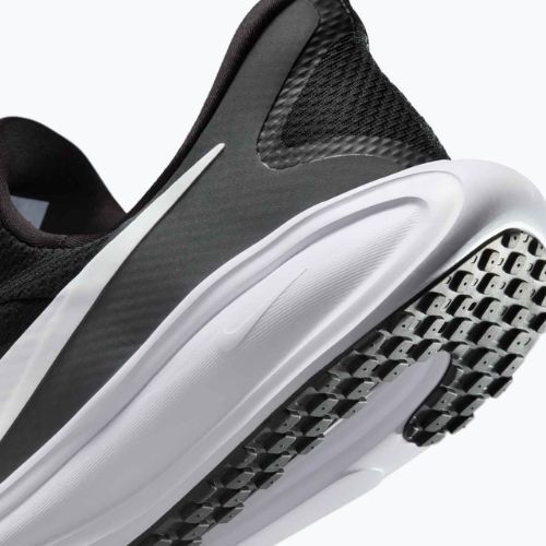 Кросівки для бігу чоловічі Nike Revolution 8 EasyOn black/anthracite/wolf grey/white