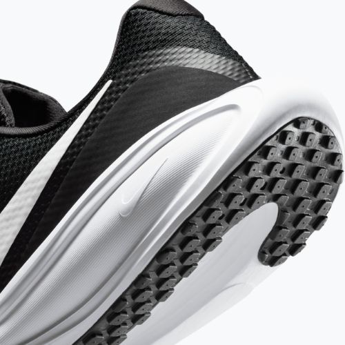 Чоловічі бігові кросівки Nike Revolution 8 black/black/white