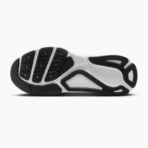 Кросівки для бігу чоловічі Nike Structure 26 black/cool grey/metallic silver/white