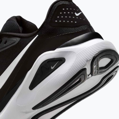 Кросівки для бігу чоловічі Nike Structure 26 black/cool grey/metallic silver/white
